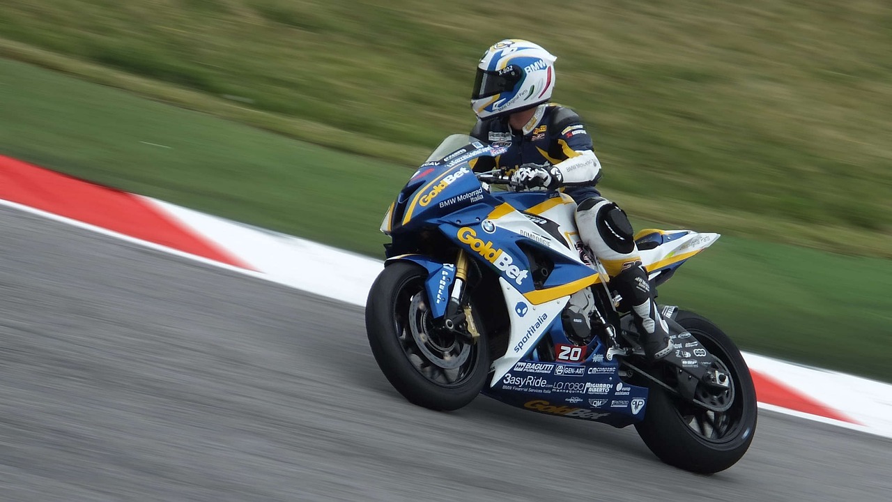 Miluji rychlou jízdu.